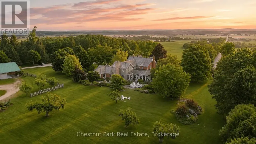3554 Concession 3, Clearview